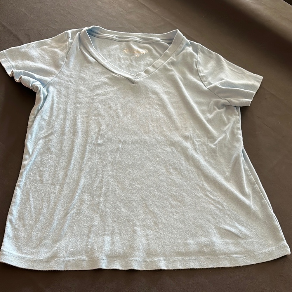 Light Blue V-Neck Short Sleeve Women's Tee